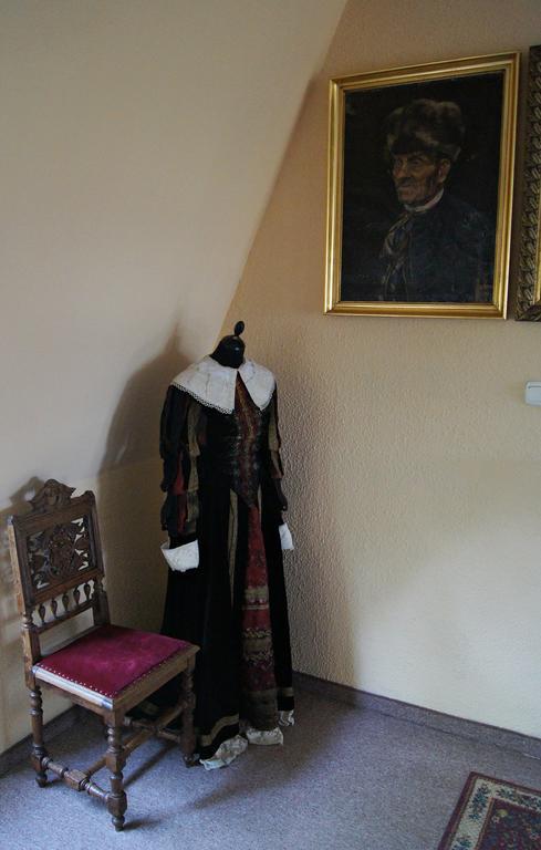 Alloggio per agriturismo Dworek Pod Herbem *